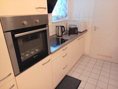 Monteurwohnung - Küche: eigene Küche - Kernen im Remstal - Küche, HomeRent Unterkunft in Ostfildern - HomeRent in Ostfildern, Wendlingen, Köngen, Altbach