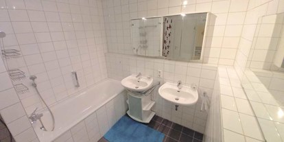 Monteurwohnung - Badezimmer: eigenes Bad - PLZ 73770 (Deutschland) - HomeRent in Ostfildern, Wendlingen, Köngen, Altbach