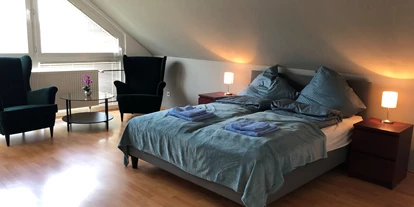 Monteurwohnung - Hund erlaubt - Lichtenau (Paderborn) - Doppelzimmer NR: 3 - Ferienwohnung mit 3 Schlafzimmern in Marsberg