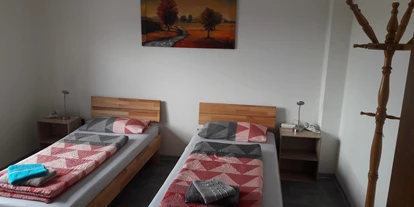 Monteurwohnung - Zimmertyp: Doppelzimmer - Schlüchtern Ahlersbach - Fewo Marienburg-Flieden