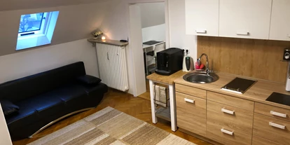 Monteurwohnung - Kaffeemaschine - Schloß Holte-Stukenbrock - Esszimmer - Monteurwohnung mit zwei Schlafzimmern und Einzelbetten