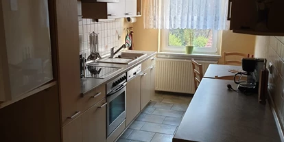 Monteurwohnung - Badezimmer: eigenes Bad - Schkopau Döllnitz - Komplett ausgestattete Küche - Torsten Seifert