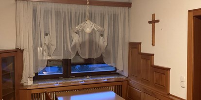 Monteurwohnung - Zimmertyp: Doppelzimmer - Kleingschnaidt - Essbereich in der Küche - Steinpichl
