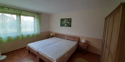 Monteurwohnung - Einzelbetten - PLZ 53879 (Deutschland) - Schlafzimmer - Ferienwohnung Bremer