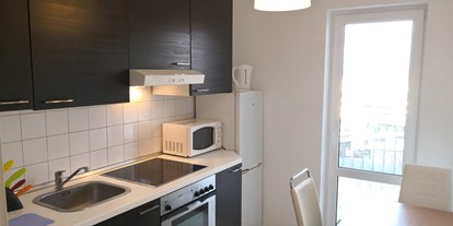 Monteurwohnung - Küche: Küchenmitbenutzung - Kerpen (Rhein-Erft-Kreis) - Eingerichtete Küche - Monteurzimmer Köln