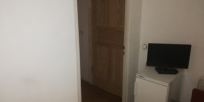 Monteurwohnung - Zimmertyp: Einzelzimmer - PLZ 72669 (Deutschland) - Ingrid Sims-Pilz