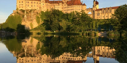 Monteurwohnung - TV - Baden-Württemberg - Schloss Hohenzollern in 72488 Sigmaringen an der Donau, nur 6km von Ihrer Unterkunft entfernt. - Bantles Ferienwohnung im Parterre