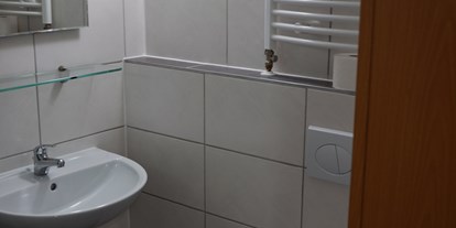 Monteurwohnung - Küche: eigene Küche - PLZ 13403 (Deutschland) - Bad im Zimmer 2 - Zimmervermietung-Velten