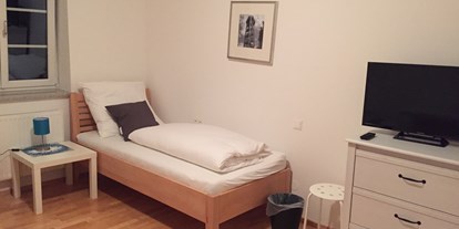 Monteurwohnung - Badezimmer: eigenes Bad - Untersteinbach - Wohnungen Wels