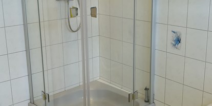 Monteurwohnung - PLZ 66903 (Deutschland) - Dusche der Monteurwohnung - Ferienwohnung Maiwald