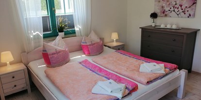 Monteurwohnung - Badezimmer: Gemeinschaftsbad - Mellenthin - Doppelzimmer mit Terrasse - Landhaus Teichgraf