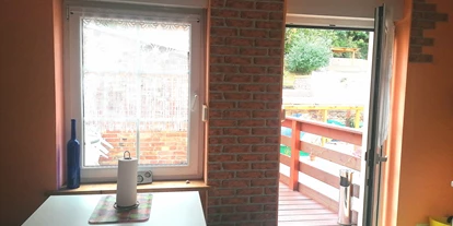 Monteurwohnung - Zimmertyp: Doppelzimmer - Reichenow-Möglin - Küche mit Balkon  - Ferienwohnung Sylvia