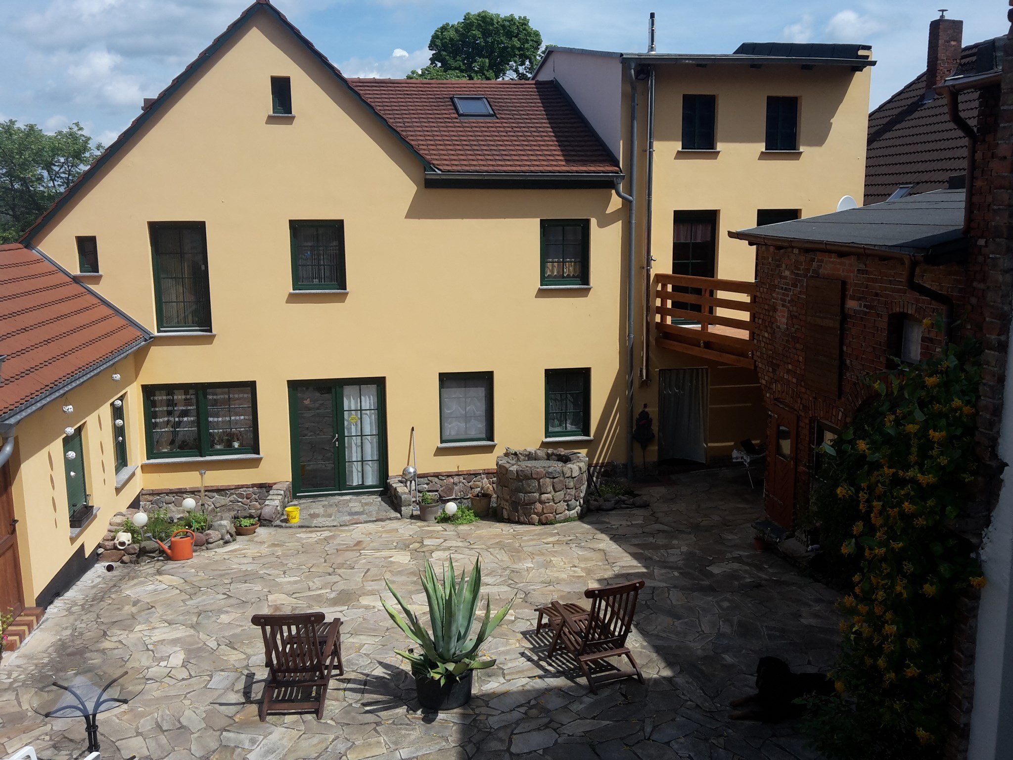 Monteurzimmer - Hofansicht - Ferienwohnung Sylvia