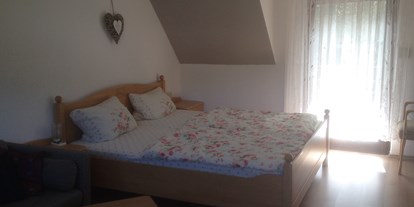 Monteurwohnung - Badezimmer: eigenes Bad - Eußerthal - Doppelbett - Haus Gisela