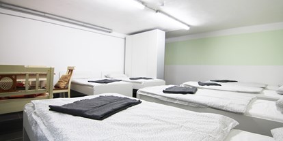 Monteurwohnung - Zimmertyp: Doppelzimmer - Pöcking - Schlafraum - Moderne Unterkunft im Herzen von Germering/München