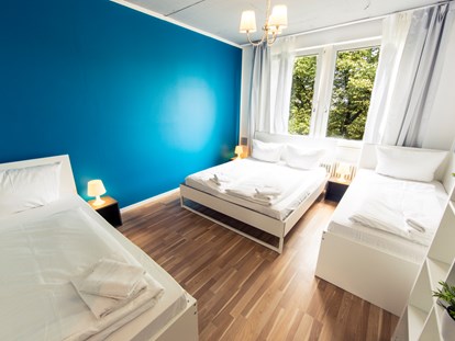 Monteurwohnung - Zimmertyp: Mehrbettzimmer - Hevals Grand Apartments 