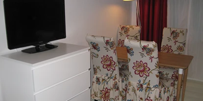 Monteurwohnung - Zimmertyp: Doppelzimmer - Dallgow-Döberitz - Größeres Zimmer - Ruhige frische Monteurwohnung für bis zu 3 Personen
