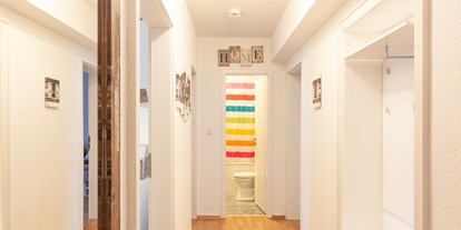 Monteurwohnung - Badezimmer: eigenes Bad - Flur der 2er WG - Kleeblatt