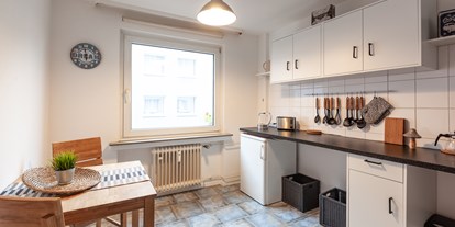 Monteurwohnung - Zimmertyp: Doppelzimmer - Eßecke in drer Küche - Kleeblatt