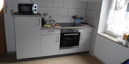 Monteurwohnung - Küche: eigene Küche - PLZ 34593 (Deutschland) - Küche der Monteurwohnung im Parterre des Haus Siegner. - Haus Siegner  