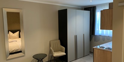 Monteurwohnung - Kühlschrank - PLZ 22309 (Deutschland) - Zimmer 4 - Residence Olé