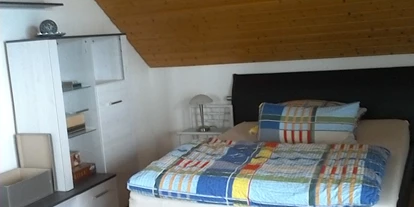 Monteurwohnung - Zimmertyp: Doppelzimmer - Ruhmannsfelden - Wohnschlafraum Bild 2 - Schöne Ferienwohnung mit Platz für bis zu 5 Personen