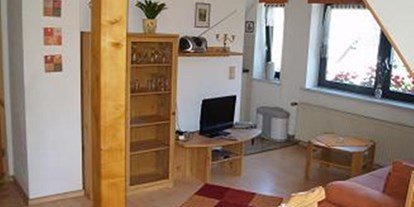 Monteurwohnung - Waschmaschine - Langenstein (Landkreis Harz) - Wohnzimmer FeWo II - Gästehaus Bruns im Harz