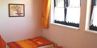 Monteurwohnung - Zimmertyp: Einzelzimmer - Berßel - Schlafzimmer FeWo II - Gästehaus Bruns im Harz