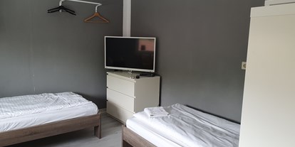 Monteurwohnung - Einzelbetten - Sächsische Schweiz - Beispiel DZ 1. OG - Ferienhaus- und Zimmervermietung Petra Hähnel