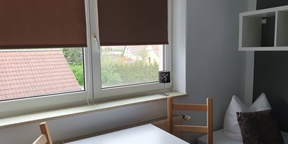 Monteurwohnung - Kühlschrank - Sächsische Schweiz - DZ 1. OG - Ferienhaus- und Zimmervermietung Petra Hähnel