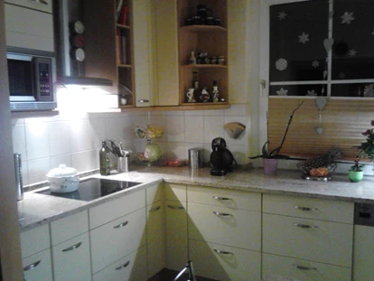 Monteurwohnung - Art der Unterkunft: Gästezimmer - PLZ 10115 (Deutschland) - Beispielfoto unserer Küchen variiert je nach Unterkunft! - REXROOMS