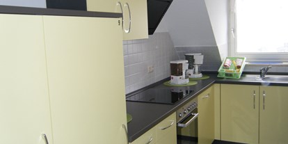 Monteurwohnung - Küche: eigene Küche - Ustersbach - Monteurzimmer Siegl