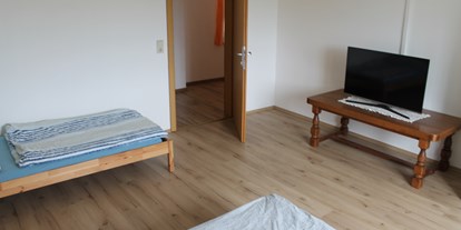 Monteurwohnung - Einzelbetten - Neukirchen am Ostrong - Haus Riegler
