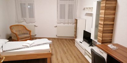 Monteurwohnung - Badezimmer: eigenes Bad - Glarsdorf - Leoben, Apartments für Monteure