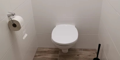 Monteurwohnung - TV - Lechlödt - externe Toilette - Monteurzimmer in Ruhelage mit Parkplatz