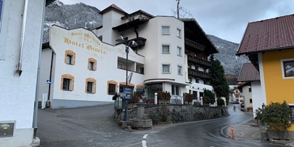 Monteurwohnung - Bettwäsche: Bettwäsche inklusive - Tirol - Gästehaus Gisela 