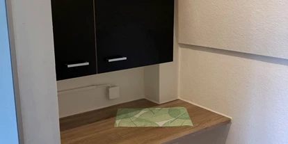 Monteurwohnung - Art der Unterkunft: Ferienwohnung - Krefeld Stadtmitte - Abstellraum neben der Küche - BeKi Vermietung