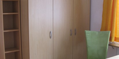 Monteurwohnung - Badezimmer: eigenes Bad - Mühltal (Darmstadt-Dieburg) - Wolfgang Haas, Ortsstr. 15, 64367 Mühltal