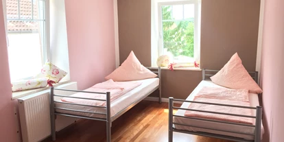 Monteurwohnung - Bettwäsche: Bettwäsche inklusive - Untermeitingen - Zimmervermietung Print in Schwabmünchen ab 12,-€