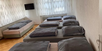 Monteurwohnung - Bettwäsche: Bettwäsche inklusive - PLZ 73432 (Deutschland) - Zimmervermietung Yildirim