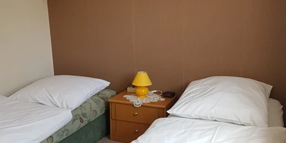 Monteurwohnung - Badezimmer: eigenes Bad - Droyßig - Schlafzimmer - Monteurzimmer/ Wohnung, Ferienwohnung in Jaucha 