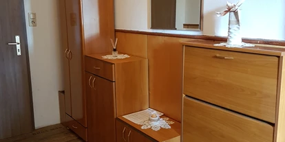 Monteurwohnung - Zimmertyp: Doppelzimmer - Döbris - Flur - Monteurzimmer/ Wohnung, Ferienwohnung in Jaucha 