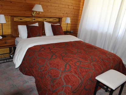 Monteurwohnung - Zimmertyp: Einzelzimmer - Sankt Georgen im Schwarzwald - Doppelbett - Hotel Tannenhof