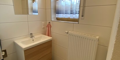 Monteurwohnung - Zimmertyp: Doppelzimmer - PLZ 89614 (Deutschland) - Ferienwohnung 2 - Bad  - FeWo Noherr