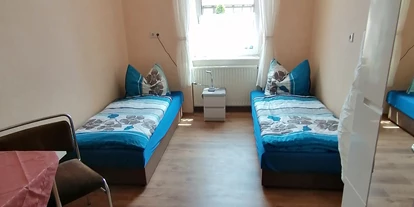 Monteurwohnung - Zimmertyp: Doppelzimmer - PLZ 99734 (Deutschland) - Schlafzimmer mit Einzelbetten - Klaus Siebert