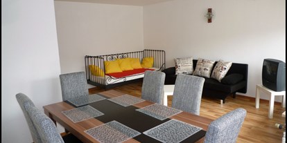 Monteurwohnung - Zimmertyp: Mehrbettzimmer - PLZ 46242 (Deutschland) - Wohnzimmer der Alfa-Wohnung Duisburg - Alfa-Wohnung