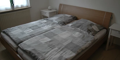 Monteurwohnung - Bettwäsche: Bettwäsche inklusive - PLZ 45966 (Deutschland) - Schlafzimmer unten - Ferienwohnung Alstaden