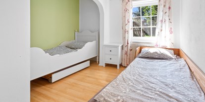 Monteurwohnung - Zimmertyp: Doppelzimmer - Lüneburger Heide - Schlafzimmer Sonnenuntergang - Unterkunft bei Famile Bokeloh