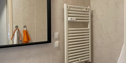 Monteurwohnung - Badezimmer: eigenes Bad - PLZ 55271 (Deutschland) - City Appartement 