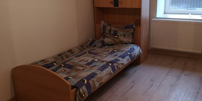 Monteurwohnung - Zimmertyp: Mehrbettzimmer - Übereisenbach - Fam. Thiex
